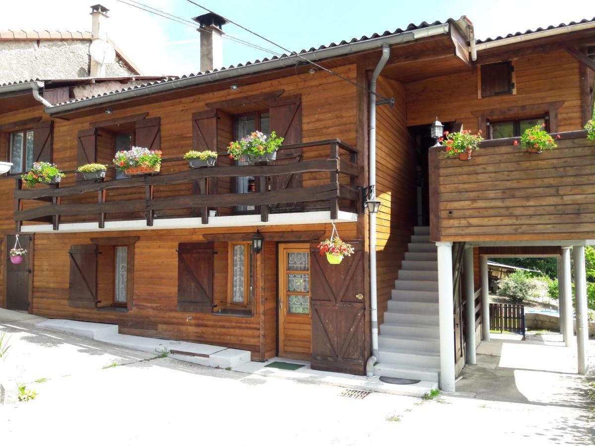 Au Chalet D'Anna Saint-Rambert-en-Bugey Buitenkant foto